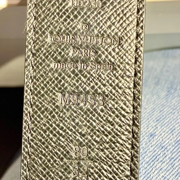 Louis Vuitton Reversible Belt Monogram Canvas / Black - Picture 4 of 8